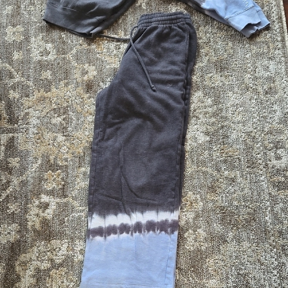SET- Gray and Blue Tie-Dye Sweatpants